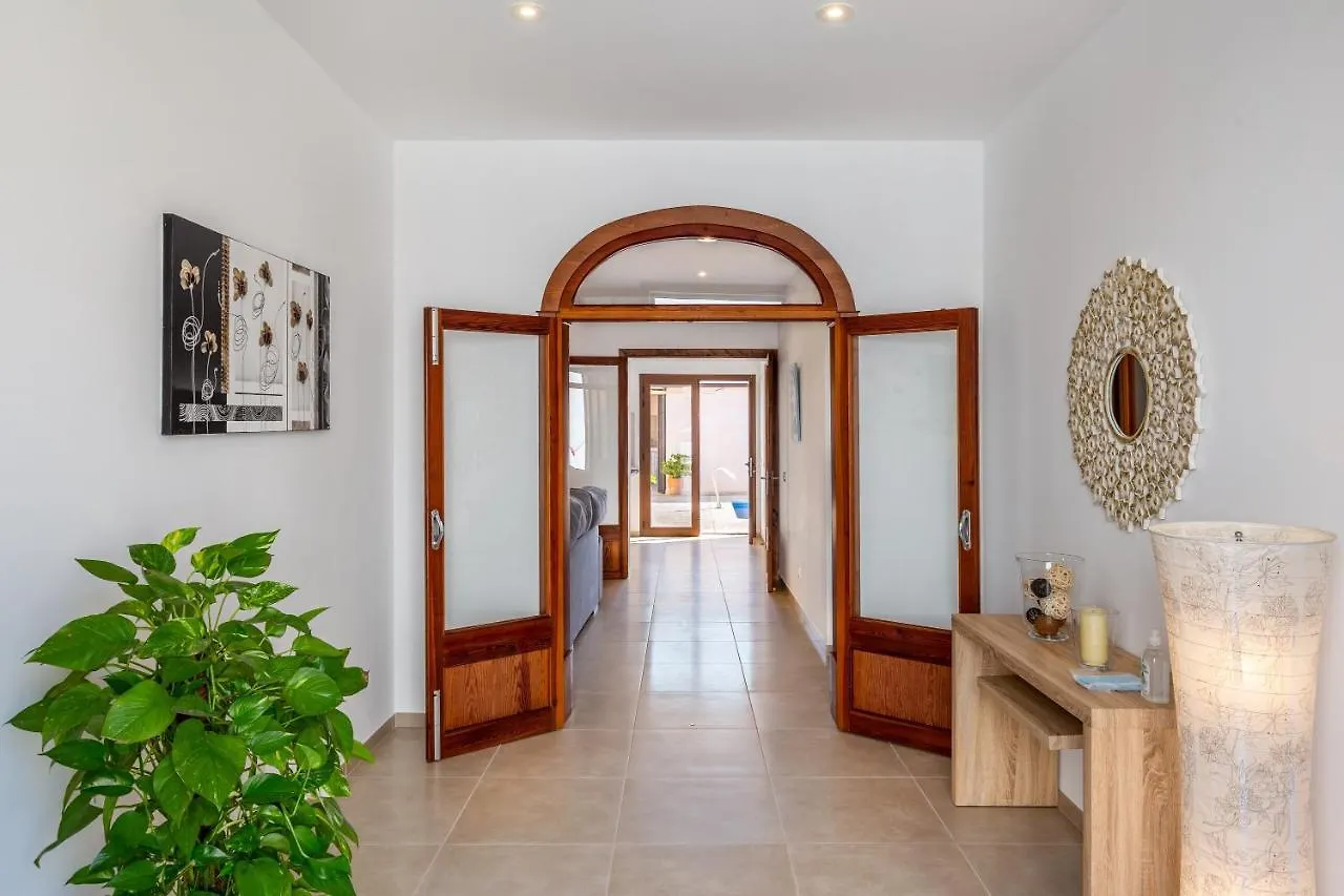 Vila Cas Padrins De Ses Tanques Ariany 0*,